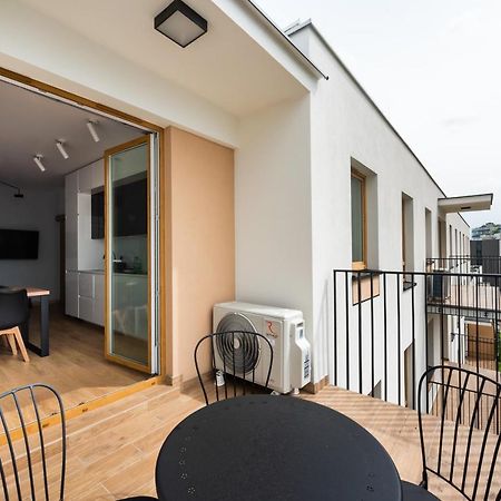 Wola Skwer Sunny Apartment Варшава Екстер'єр фото