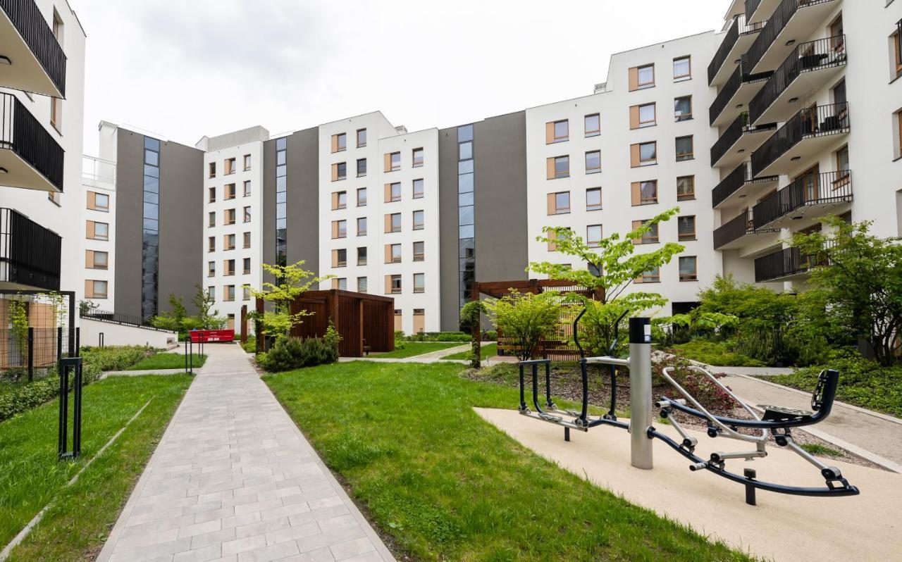 Wola Skwer Sunny Apartment Варшава Екстер'єр фото
